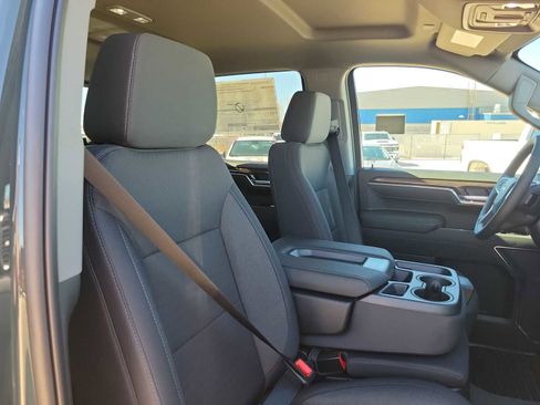 New 2026 Chevrolet Silverado 1500 LT w/ Z71 Off-Road Package AWD/4WD image 18