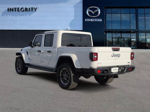 Used 2021 Jeep Gladiator Overland AWD/4WD image 4