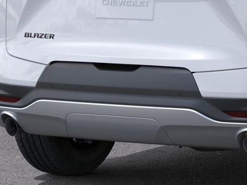 New 2026 Chevrolet Blazer LT image 14