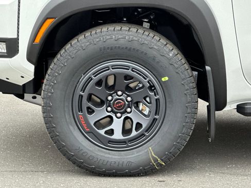 New 2026 Nissan Frontier PRO-4X image 25