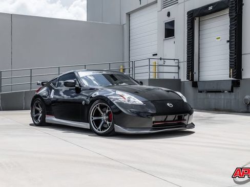Used 2014 Nissan 370Z NISMO w/ Bose Package RWD image 20