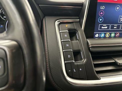 Used 2021 Chevrolet Tahoe RST w/ Luxury Package AWD/4WD image 23