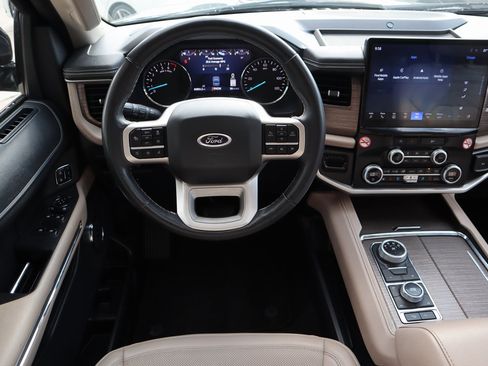 Used 2024 Ford Expedition Max Limited image 24