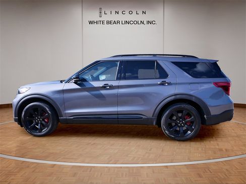 Used 2023 Ford Explorer ST w/ Equipment Group 401A image 8