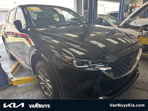 Used 2024 MAZDA CX-5 AWD 2.5 S w/ Select Package image 1