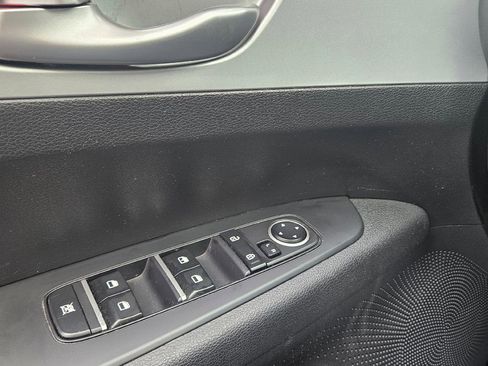 Used 2023 Kia Forte LXS FWD image 15
