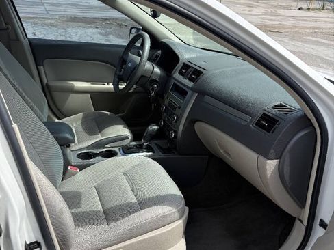 Used 2011 Ford Fusion SE w/ 202A Rapid Spec Order Code FWD image 7