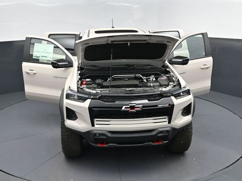 New 2026 Chevrolet Colorado ZR2 w/ Technology Package image 56
