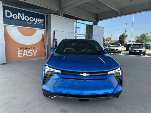 Used 2024 Chevrolet Blazer EV LT AWD/4WD image 3