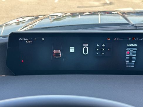 New 2026 Ford Expedition Tremor image 30