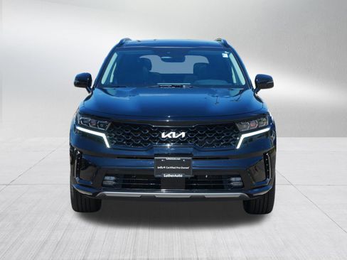 Certified 2023 Kia Sorento SX AWD/4WD image 2