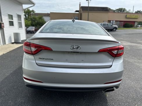 Used 2016 Hyundai Sonata SE FWD image 7