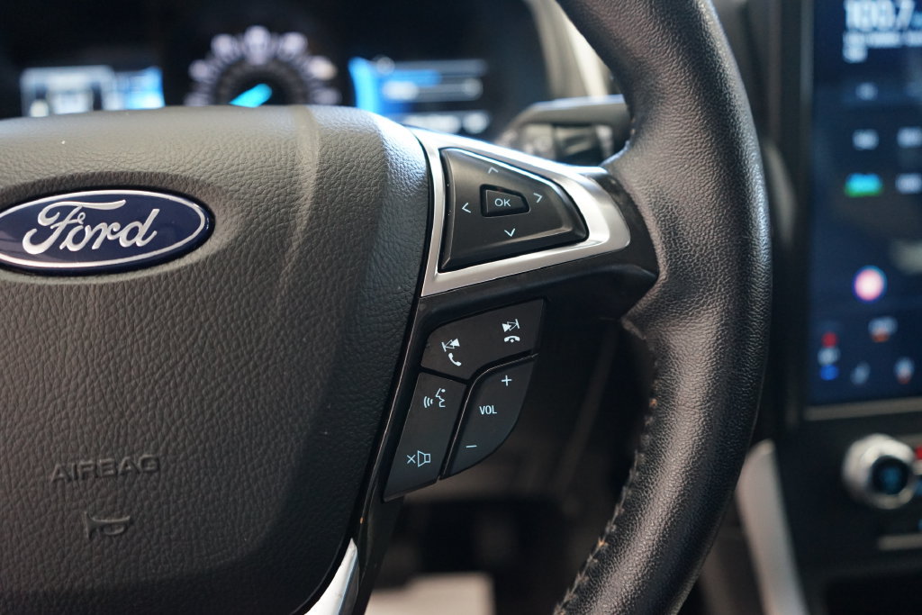Used 2024 Ford Edge SEL AWD/4WD image 31