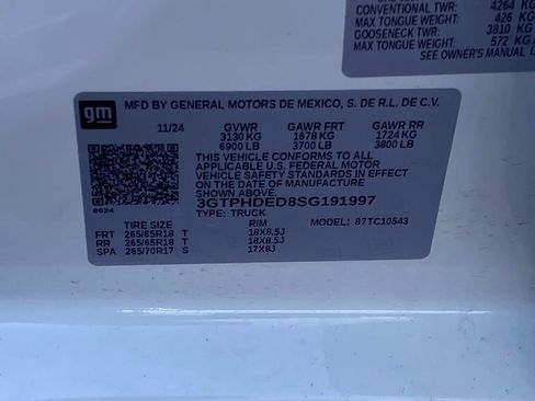 Used 2025 GMC Sierra 1500 SLT RWD image 23
