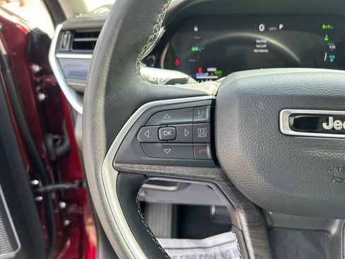 Used 2023 Jeep Grand Cherokee 4WD 4xe image 14