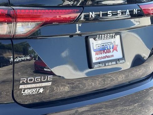 Used 2026 Nissan Rogue SL AWD/4WD image 22