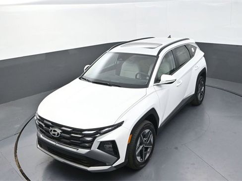 New 2026 Hyundai Tucson SEL image 25