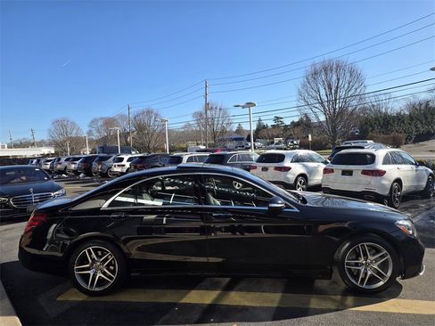 Used 2019 Mercedes-Benz S 560 4MATIC Sedan image 8