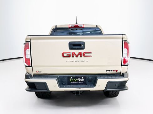 Used 2022 GMC Canyon AT4 image 7