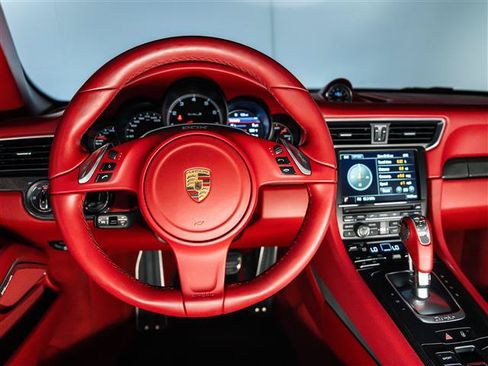 Used 2014 Porsche 911 Turbo S AWD/4WD image 27