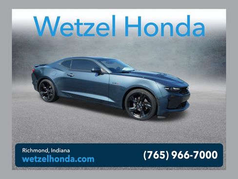 Used 2020 Chevrolet Camaro LT RWD image 1