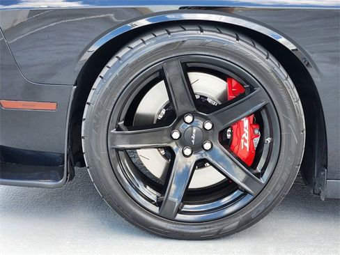 Used 2021 Dodge Challenger SRT Hellcat Redeye image 10
