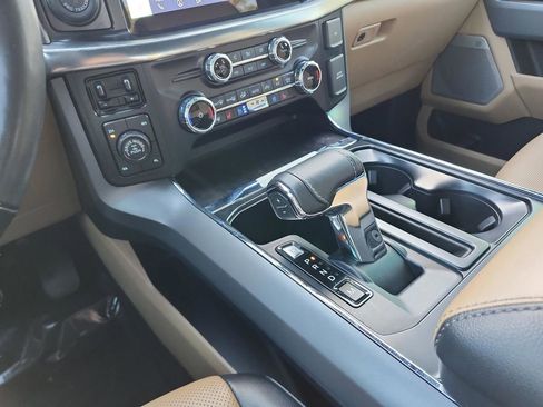 Used 2023 Ford F150 Lariat w/ Max Trailer Tow Package image 27