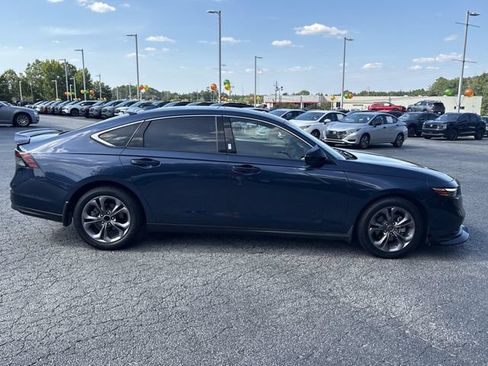 Used 2023 Honda Accord EX image 21