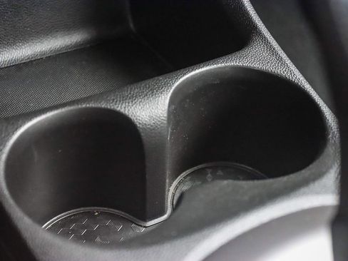 Used 2020 Chevrolet Spark LS image 31