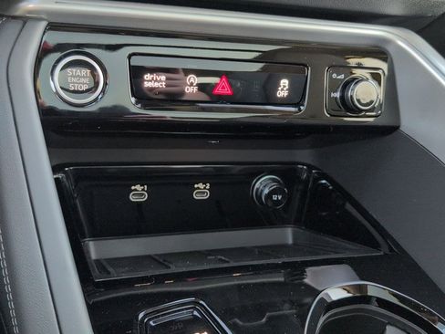 New 2025 Audi Q5 Premium Plus image 9