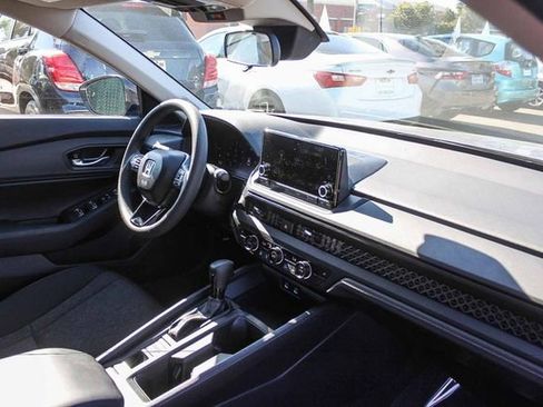 Used 2025 Honda Accord SE image 22