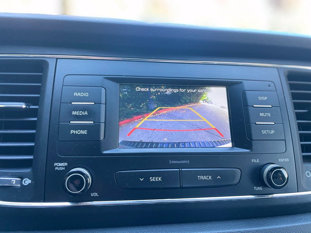 Used 2017 Kia Sedona L FWD image 18