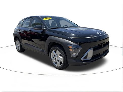 Certified 2026 Hyundai Kona SE FWD image 1