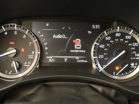 Used 2022 Toyota Highlander Limited AWD/4WD image 22
