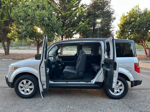 Used 2008 Honda Element EX image 26