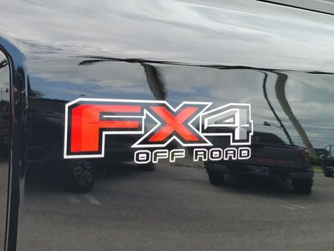 Certified 2024 Ford Ranger XLT w/ FX4 Off-Road Package AWD/4WD image 8