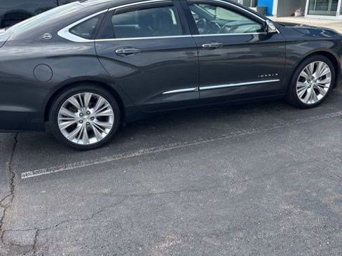 Used 2014 Chevrolet Impala LTZ image 16