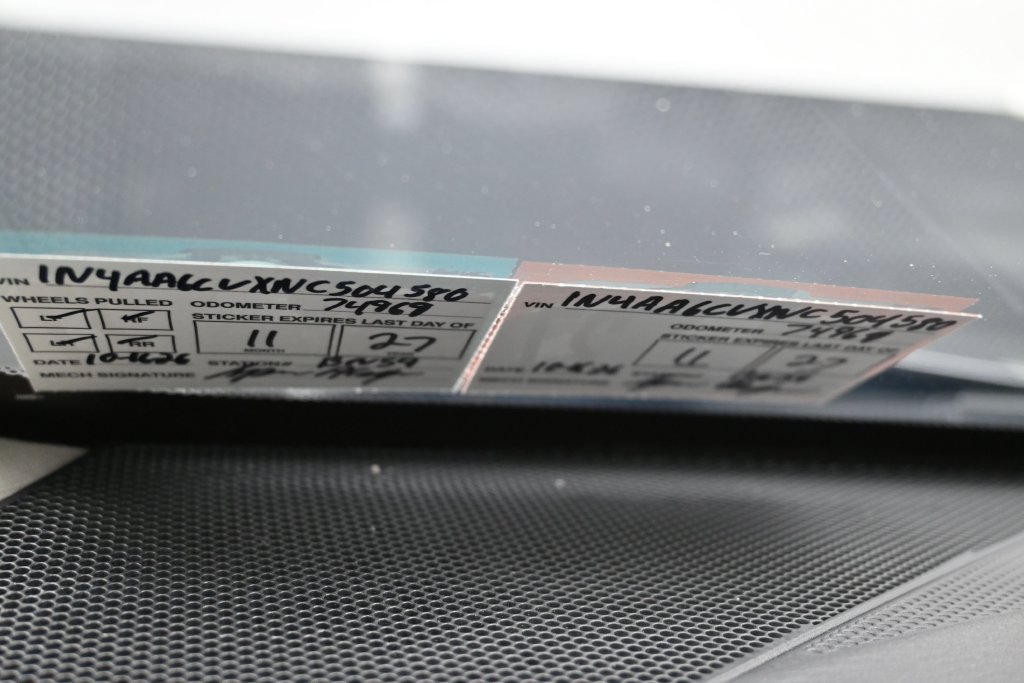Used 2022 Nissan Maxima SV w/ Floor Mat Group FWD image 10