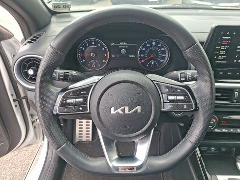 Used 2023 Kia Forte GT-Line w/ GT-Line Premium Package image 20