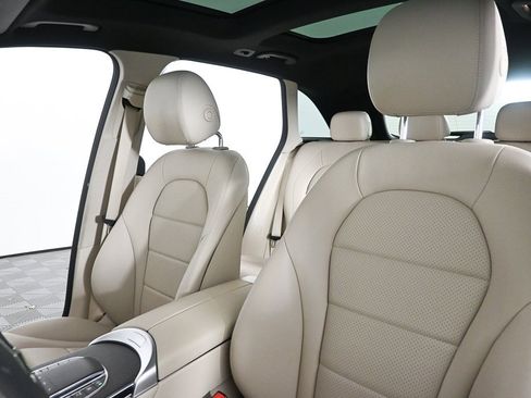 Certified 2021 Mercedes-Benz GLC 300 GLC 300 image 5