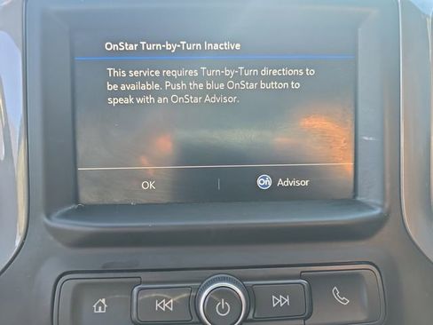 Used 2020 Chevrolet Silverado 1500 Custom w/ Custom Value Package image 9