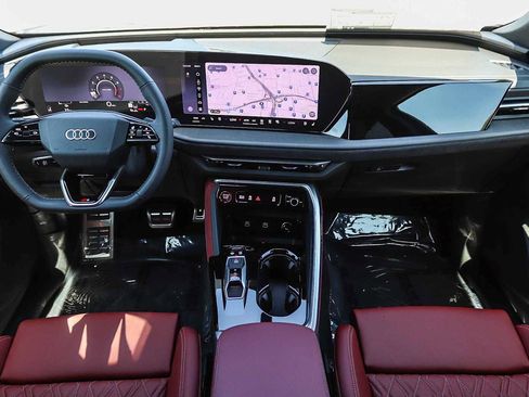 New 2026 Audi SQ5 Premium Plus AWD/4WD image 16