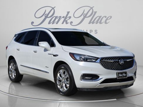 Used 2021 Buick Enclave Avenir FWD image 7
