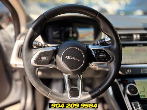Used 2020 Jaguar I-PACE SE AWD/4WD image 16