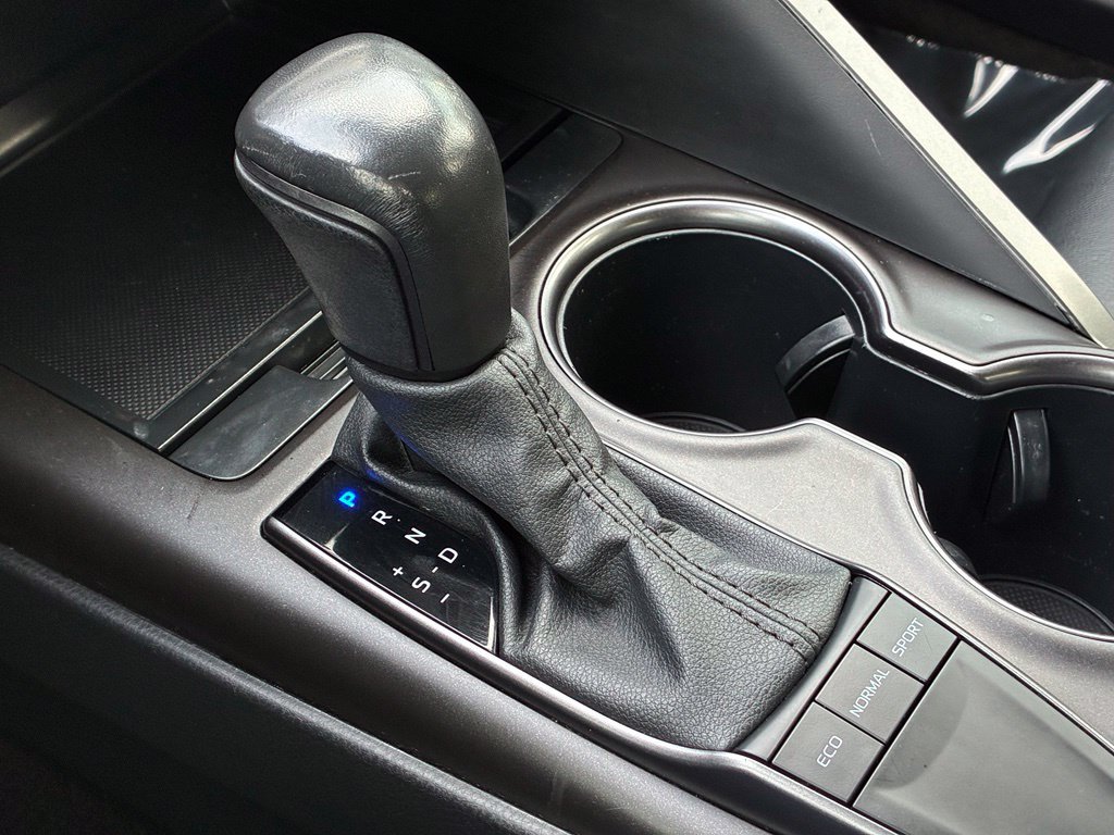 Used 2024 Toyota Camry SE FWD image 20