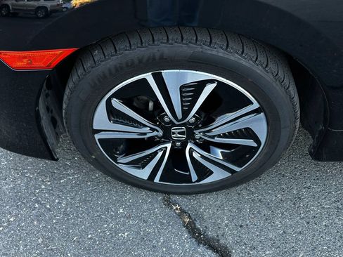 Used 2018 Honda Civic EX-T image 28