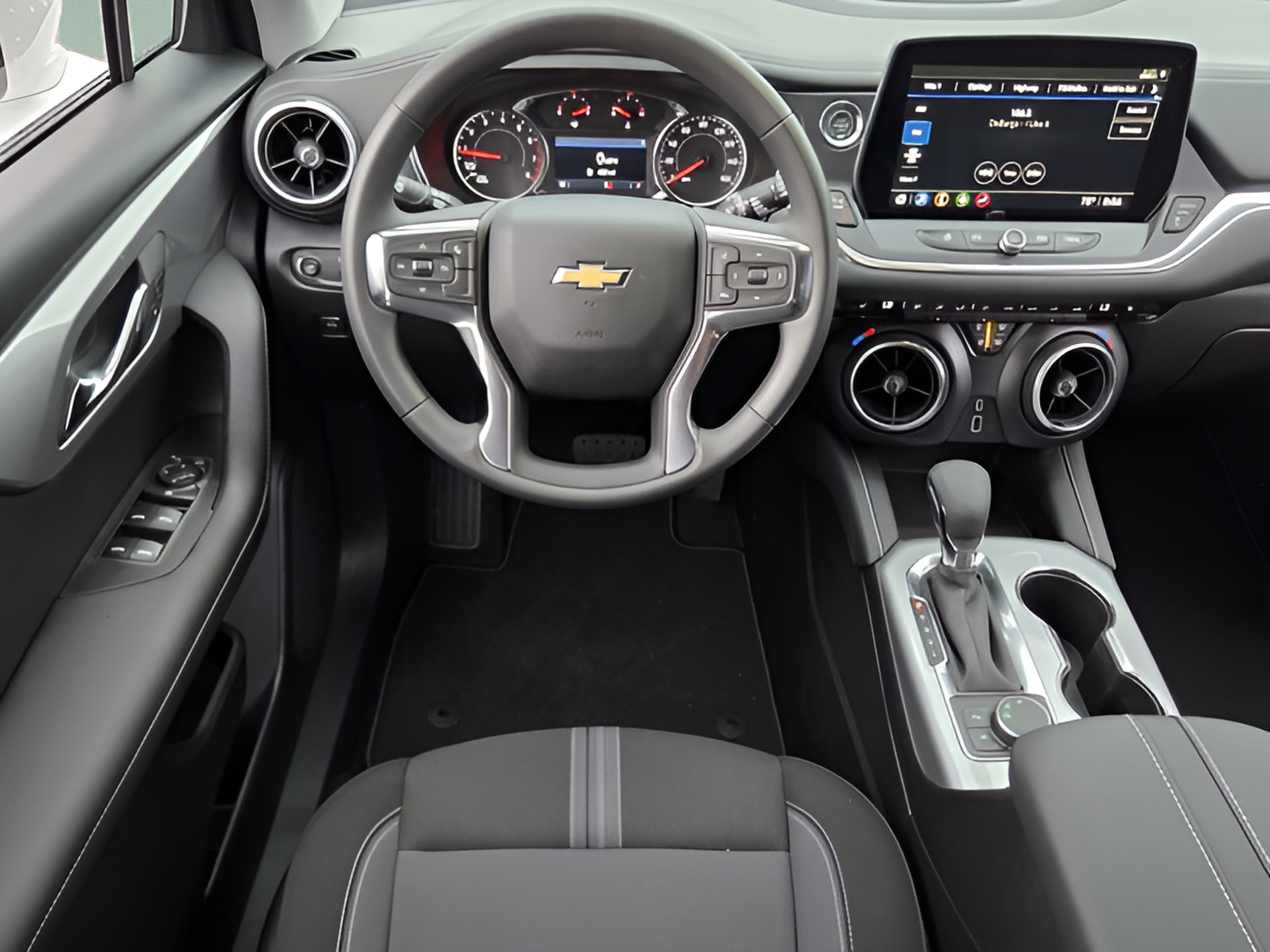 New 2026 Chevrolet Blazer LT FWD image 11