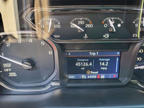 Used 2020 GMC Sierra 1500 Elevation w/ Elevation Value Package AWD/4WD image 23