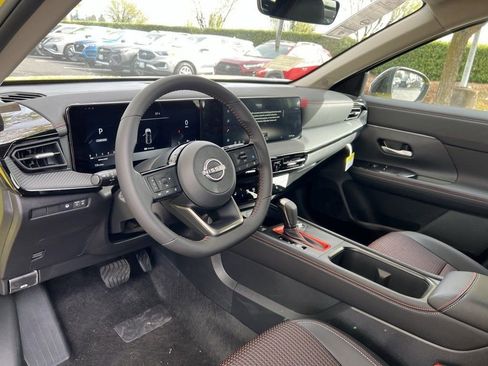 New 2026 Nissan Kicks SR w/ Illumination Package image 13