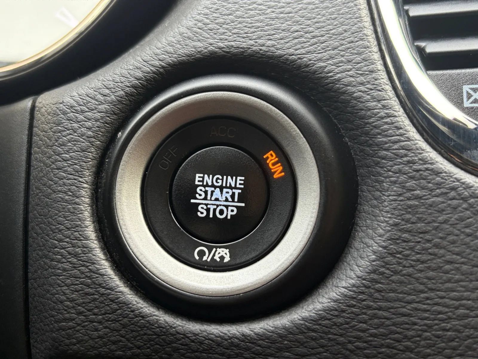 Used 2020 Dodge Durango GT AWD/4WD image 27